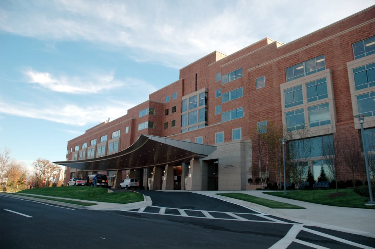 Hotels Near Mayo Clinic Rochester MN: Guide for Patient Families and Groups